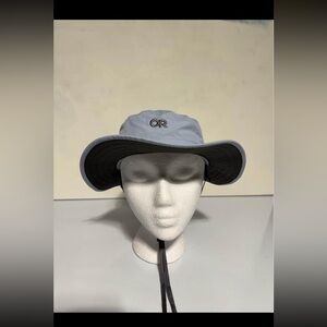 BNWT Outdoor Research Kids Helios Sun Hat M/L arctic (light blue)